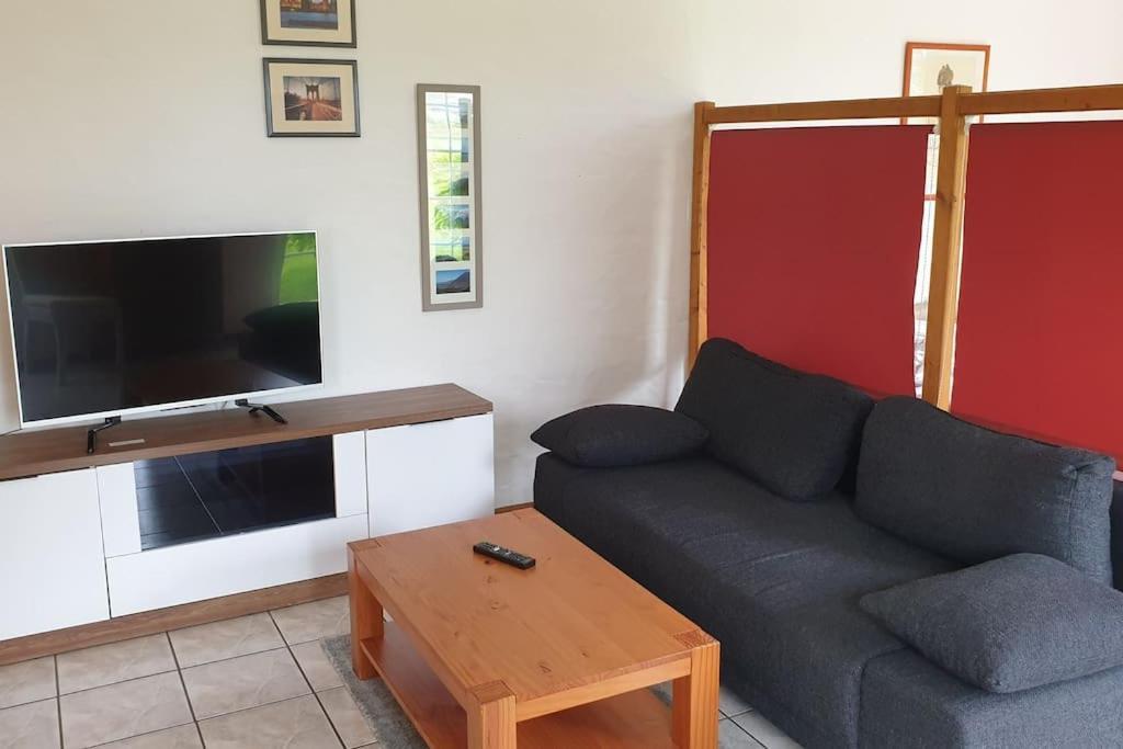 Apartment Mit Eigener Terrasse Und Ausblick *